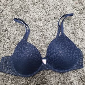 PINK lace and glitter lightly lined t-shirt bra!